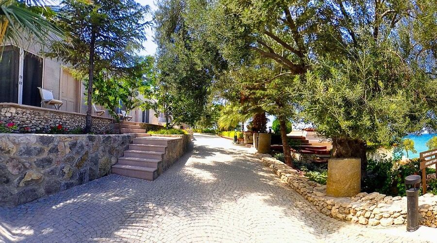 Oliviera Private Island Hotel