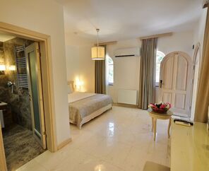 Oliviera Private Island Hotel