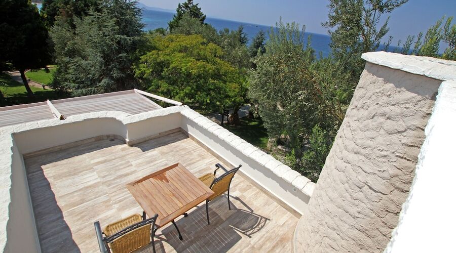 Oliviera Private Island Hotel