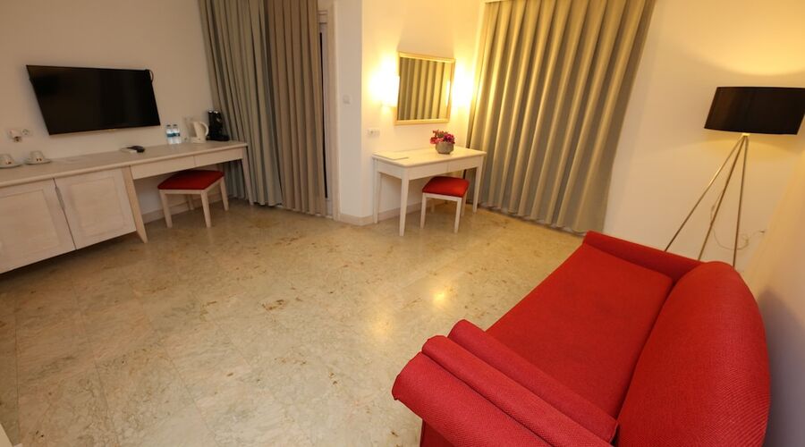 Oliviera Private Island Hotel