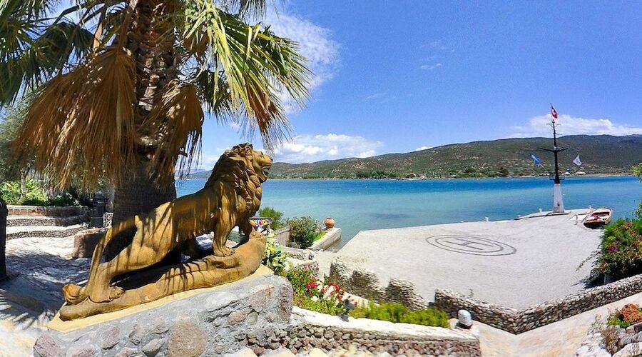Oliviera Private Island Hotel