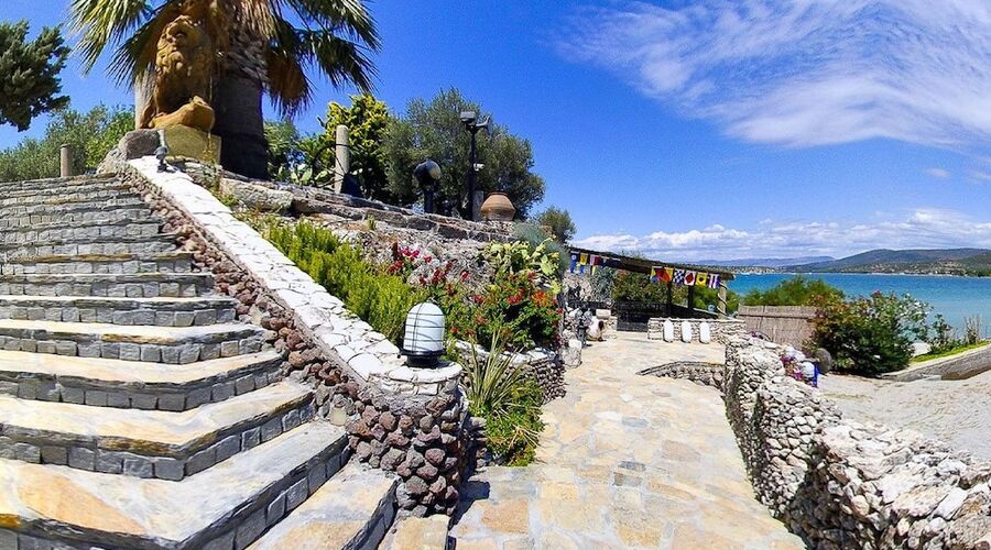Oliviera Private Island Hotel