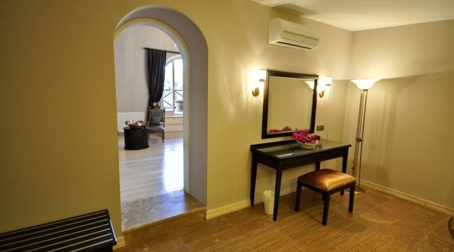 Oliviera Private Island Hotel