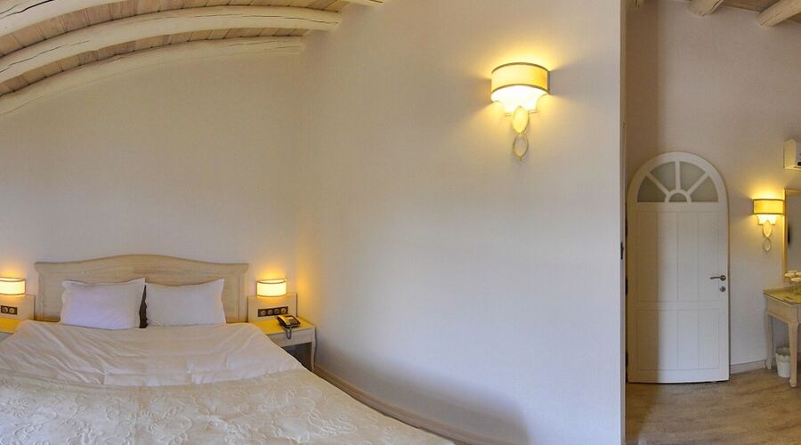 Oliviera Private Island Hotel