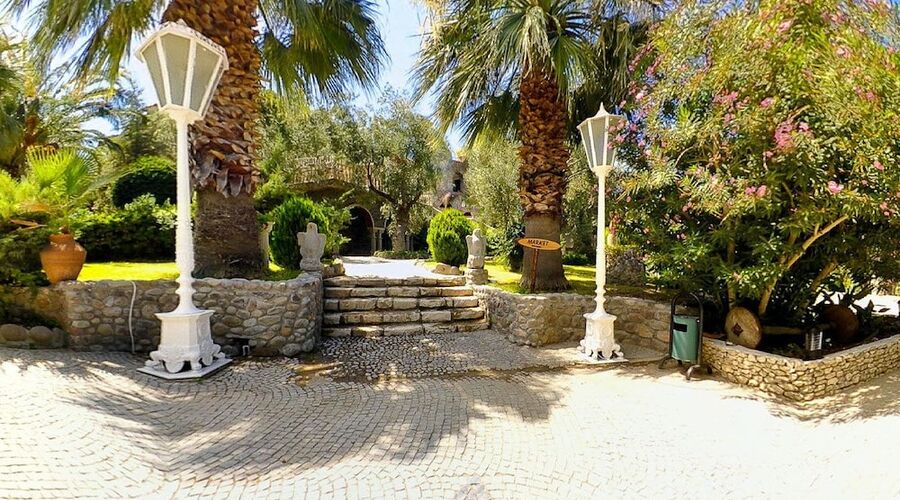 Oliviera Private Island Hotel