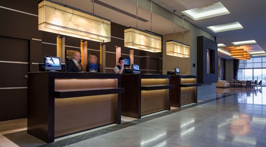 Radisson Blue Resort & Spa