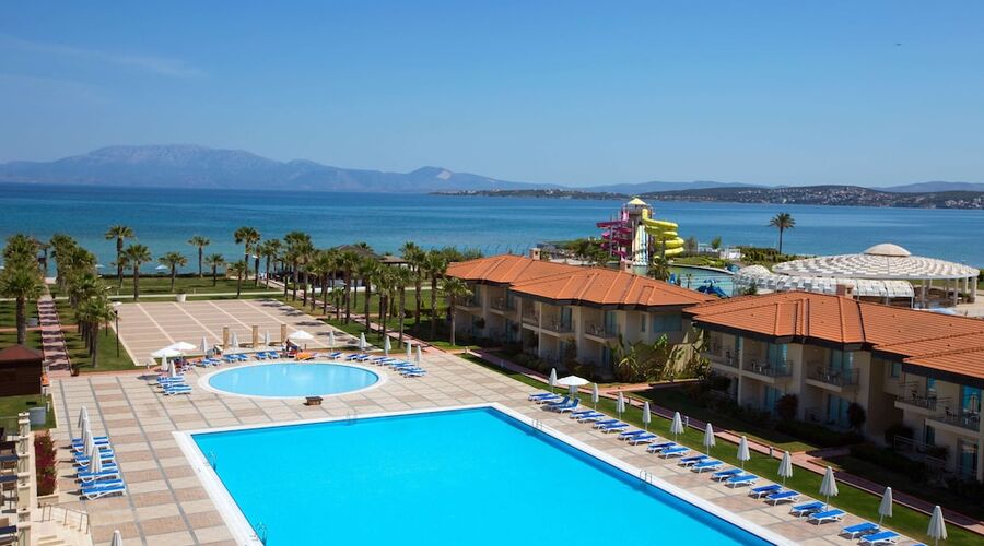 Radisson Blue Resort & Spa