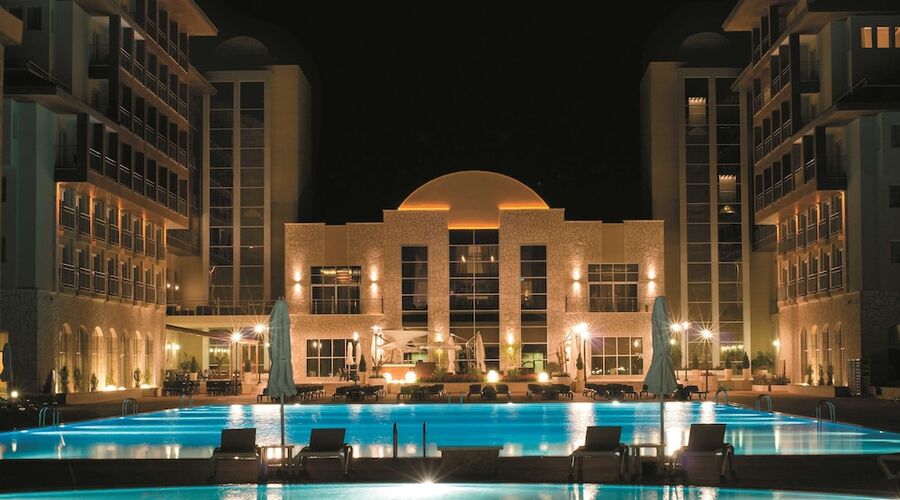 Radisson Blue Resort & Spa