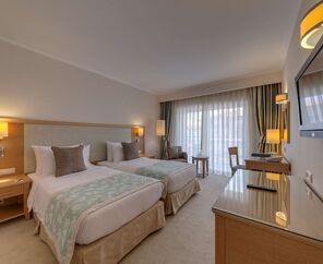 Radisson Blue Resort & Spa