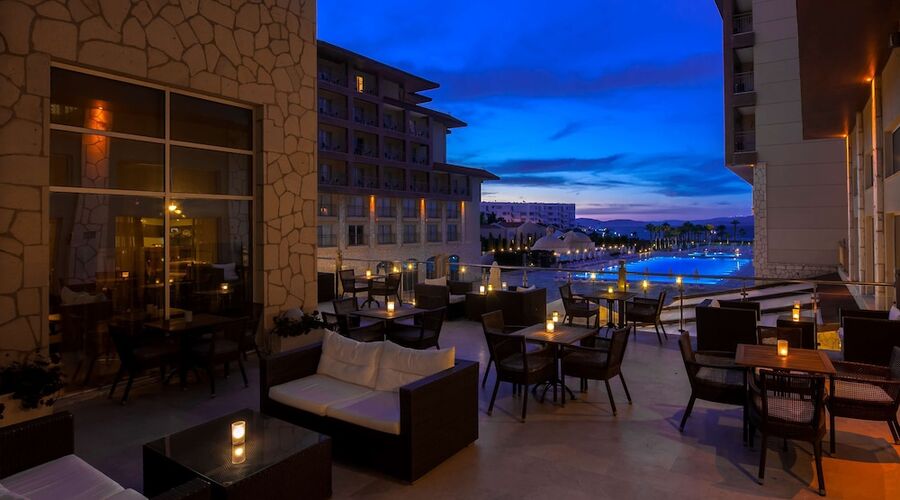 Radisson Blue Resort & Spa