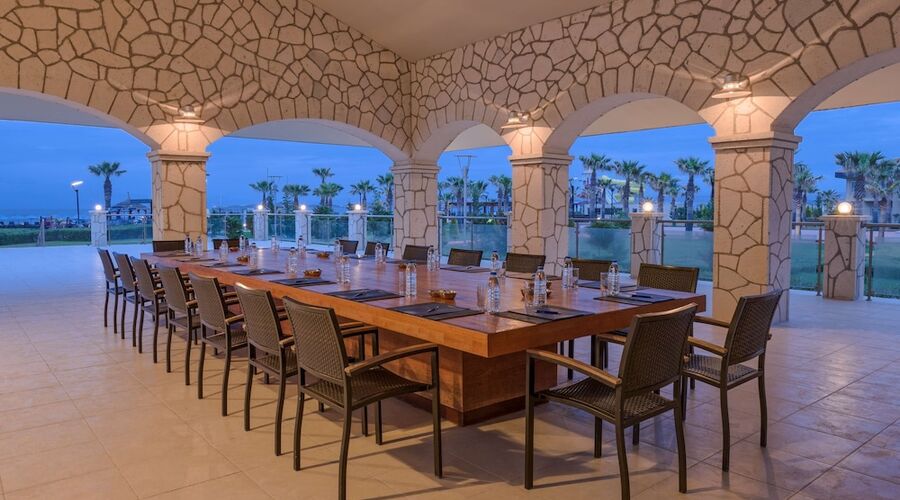 Radisson Blue Resort & Spa