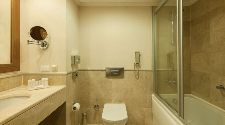 Radisson Blue Resort & Spa