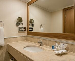Radisson Blue Resort & Spa