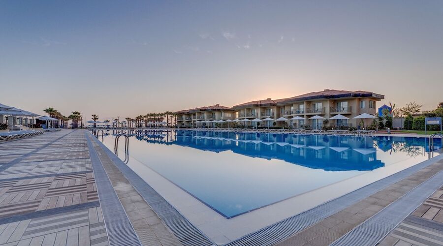 Radisson Blue Resort & Spa