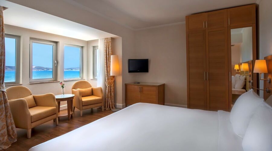 Radisson Blue Resort & Spa