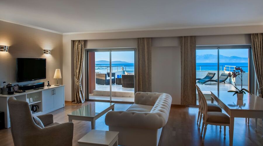 Radisson Blue Resort & Spa