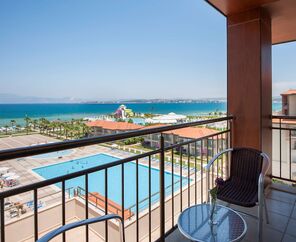 Radisson Blue Resort & Spa