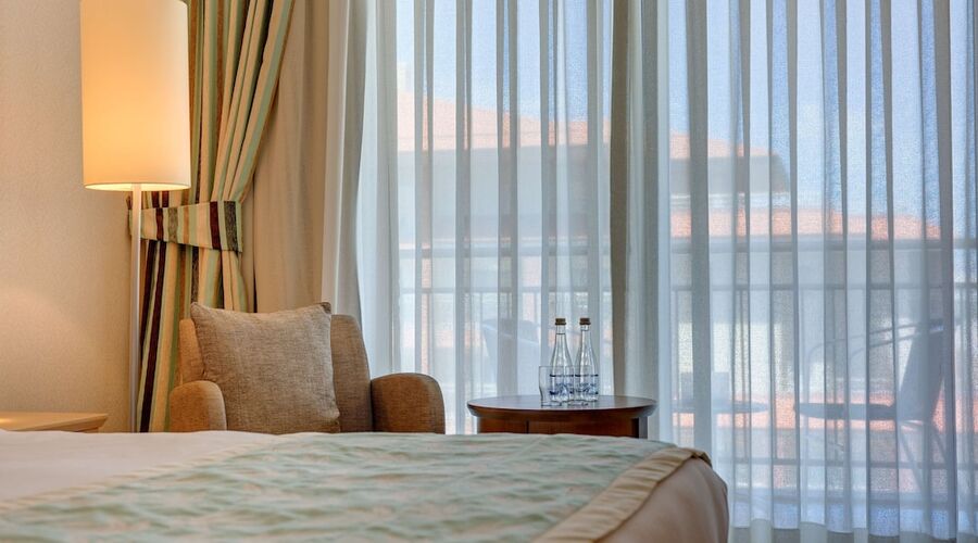 Radisson Blue Resort & Spa