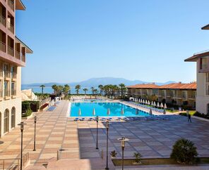 Radisson Blue Resort & Spa