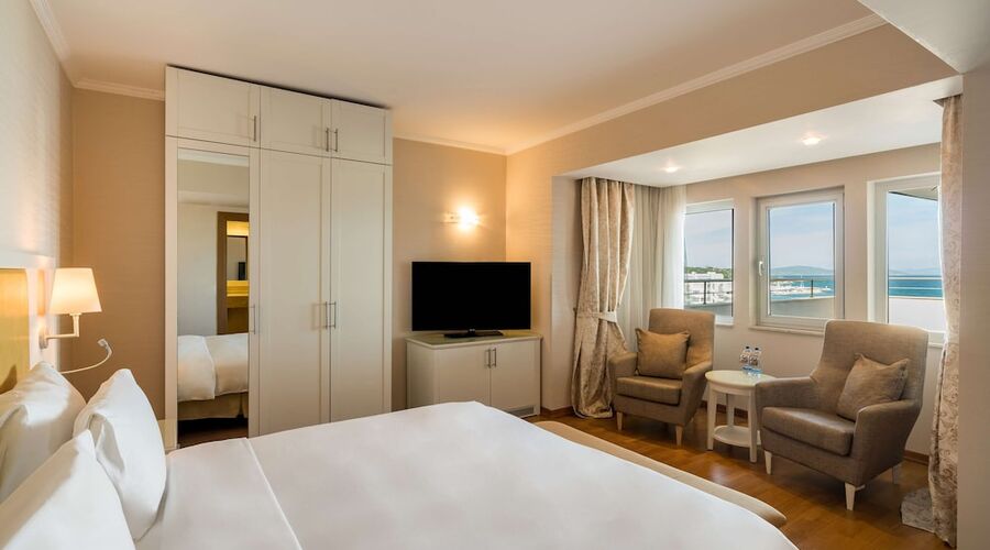 Radisson Blue Resort & Spa