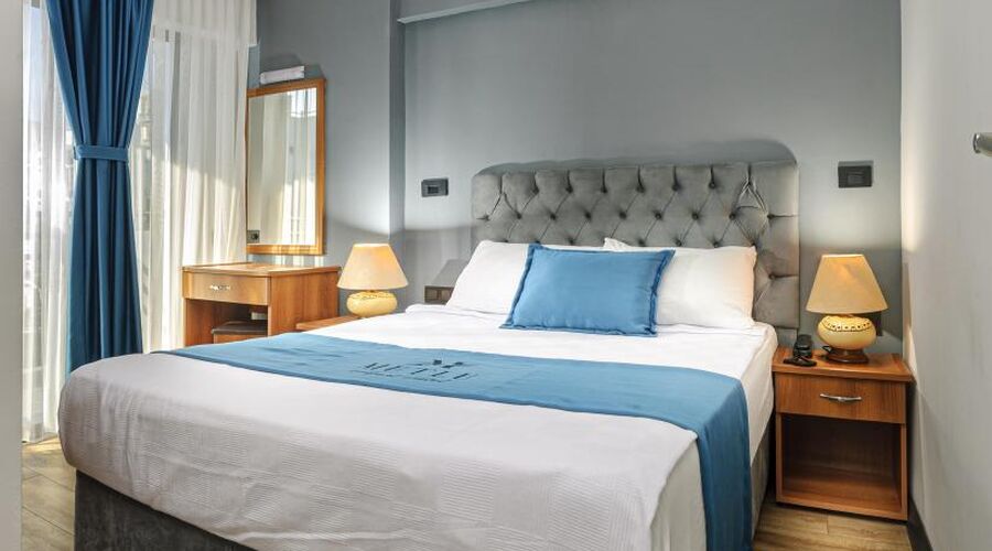 Mutlu Apart Hotel