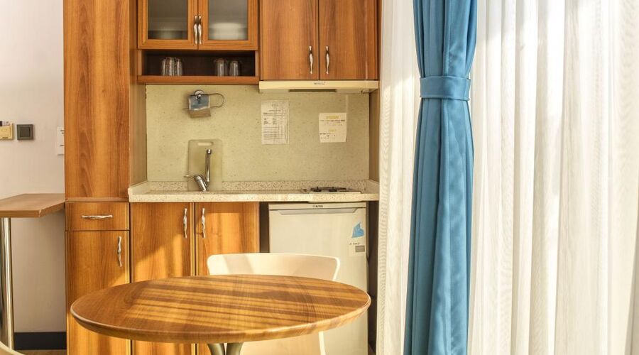 Mutlu Apart Hotel