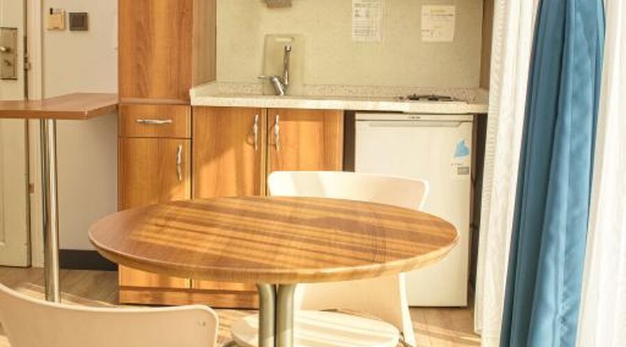 Mutlu Apart Hotel