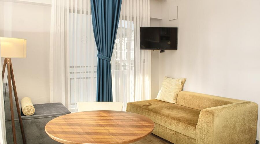 Mutlu Apart Hotel