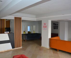 Marla Suit Hotel