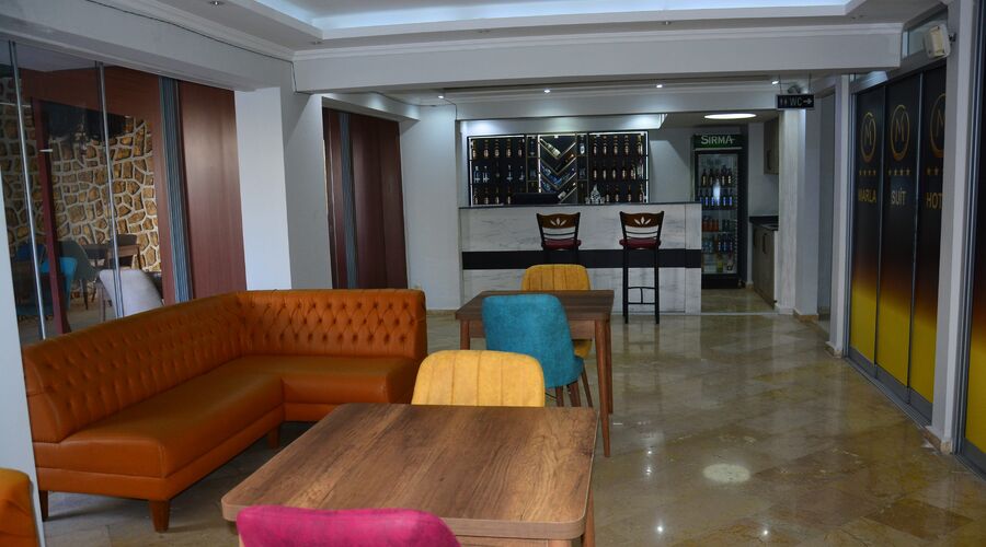 Marla Suit Hotel
