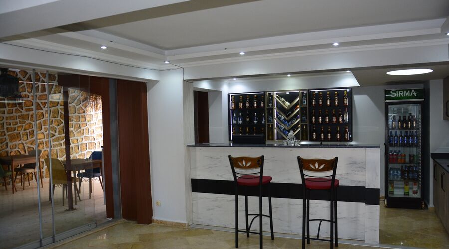 Marla Suit Hotel