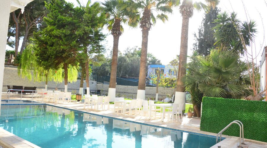 Marla Suit Hotel