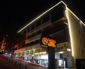 Marla Suit Hotel