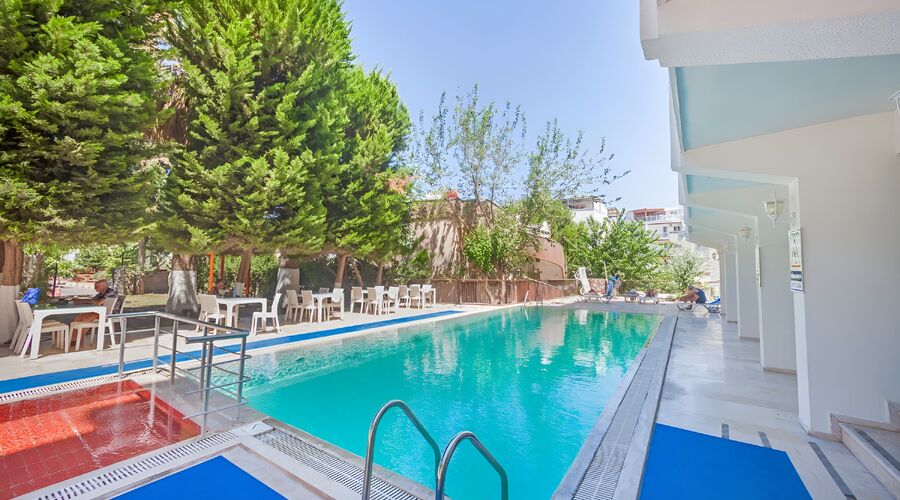 Marla Suit Hotel
