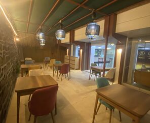 Marla Suit Hotel
