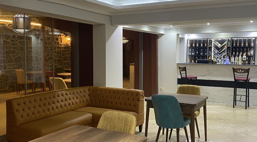 Marla Suit Hotel