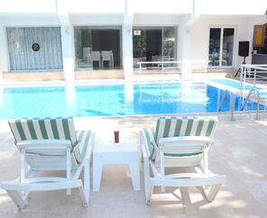 Marla Suit Hotel