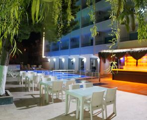 Marla Suit Hotel