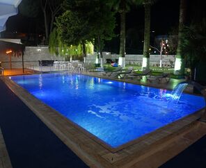 Marla Suit Hotel