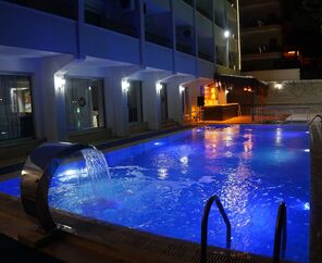 Marla Suit Hotel
