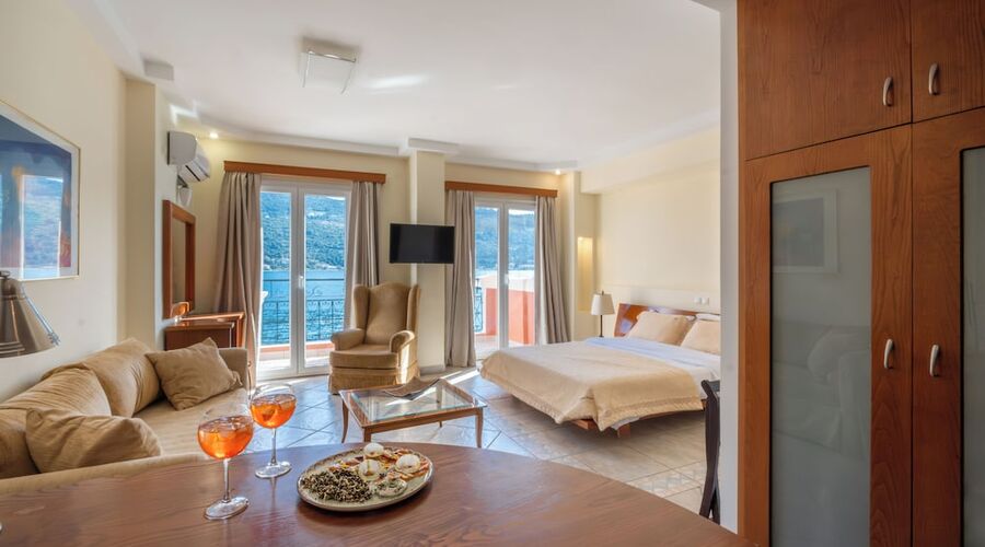 Samos City Hotel