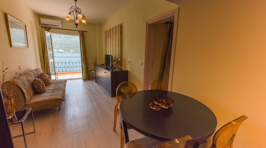 Samos City Hotel