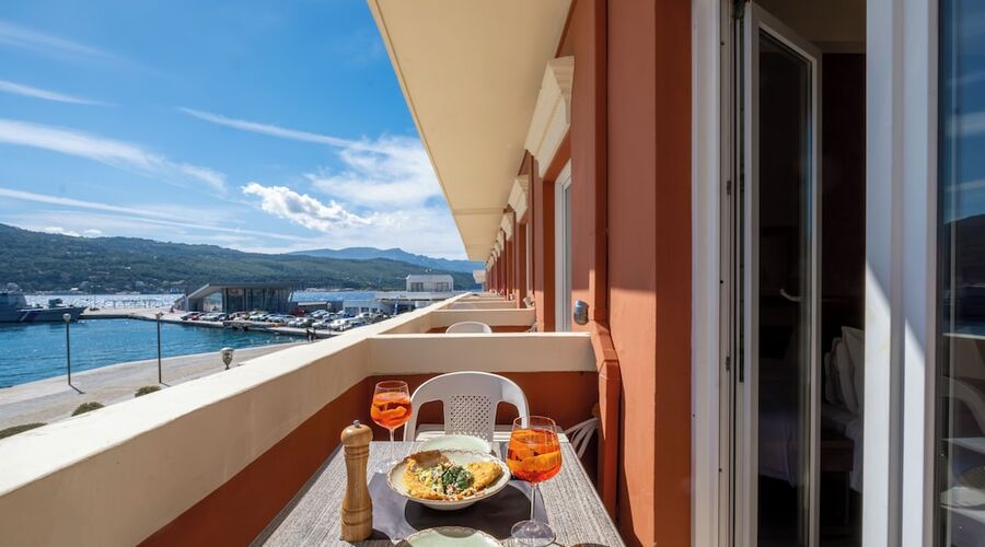 Samos City Hotel