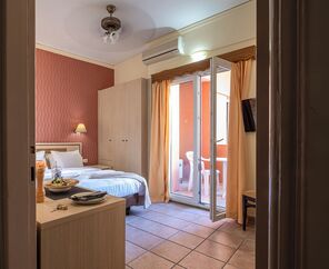Samos City Hotel