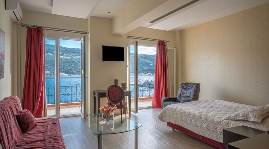 Samos City Hotel