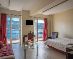 Samos City Hotel
