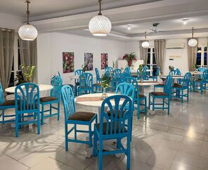 Stratos Hotel