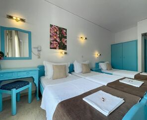 Stratos Hotel