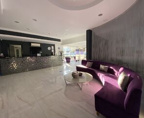Ege Tulip Çeşme