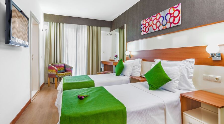 Ege Tulip Çeşme